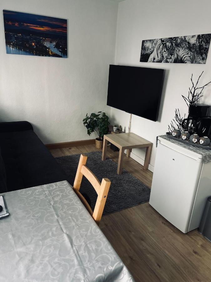 Kusch'Lige Kleine Wohnung Coblença Exterior foto